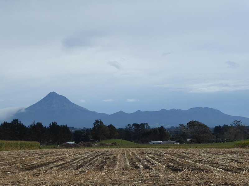 Oh hello, Mt Taranaki.